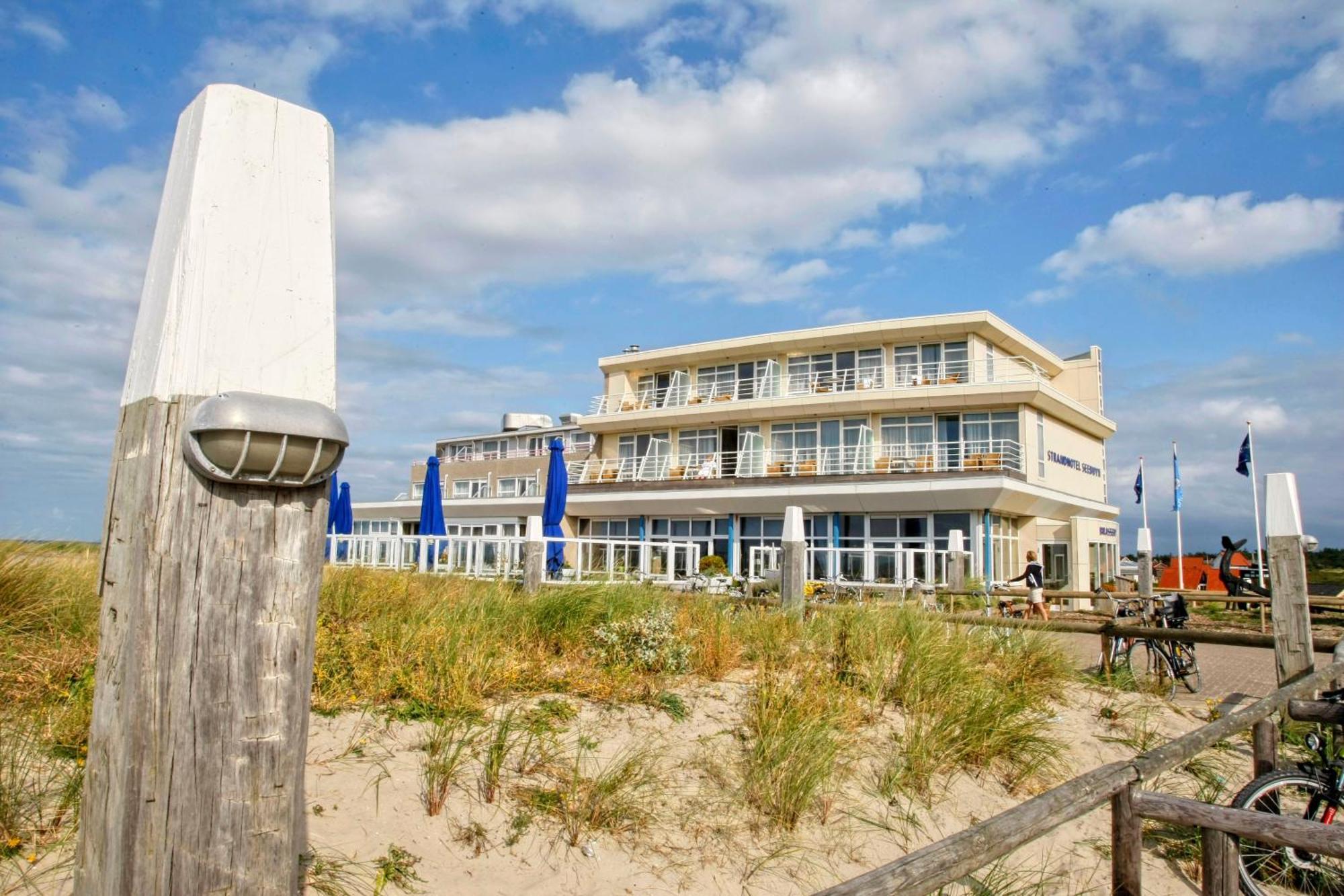 Westcord Strandhotel Seeduyn Vlieland Exteriör bild
