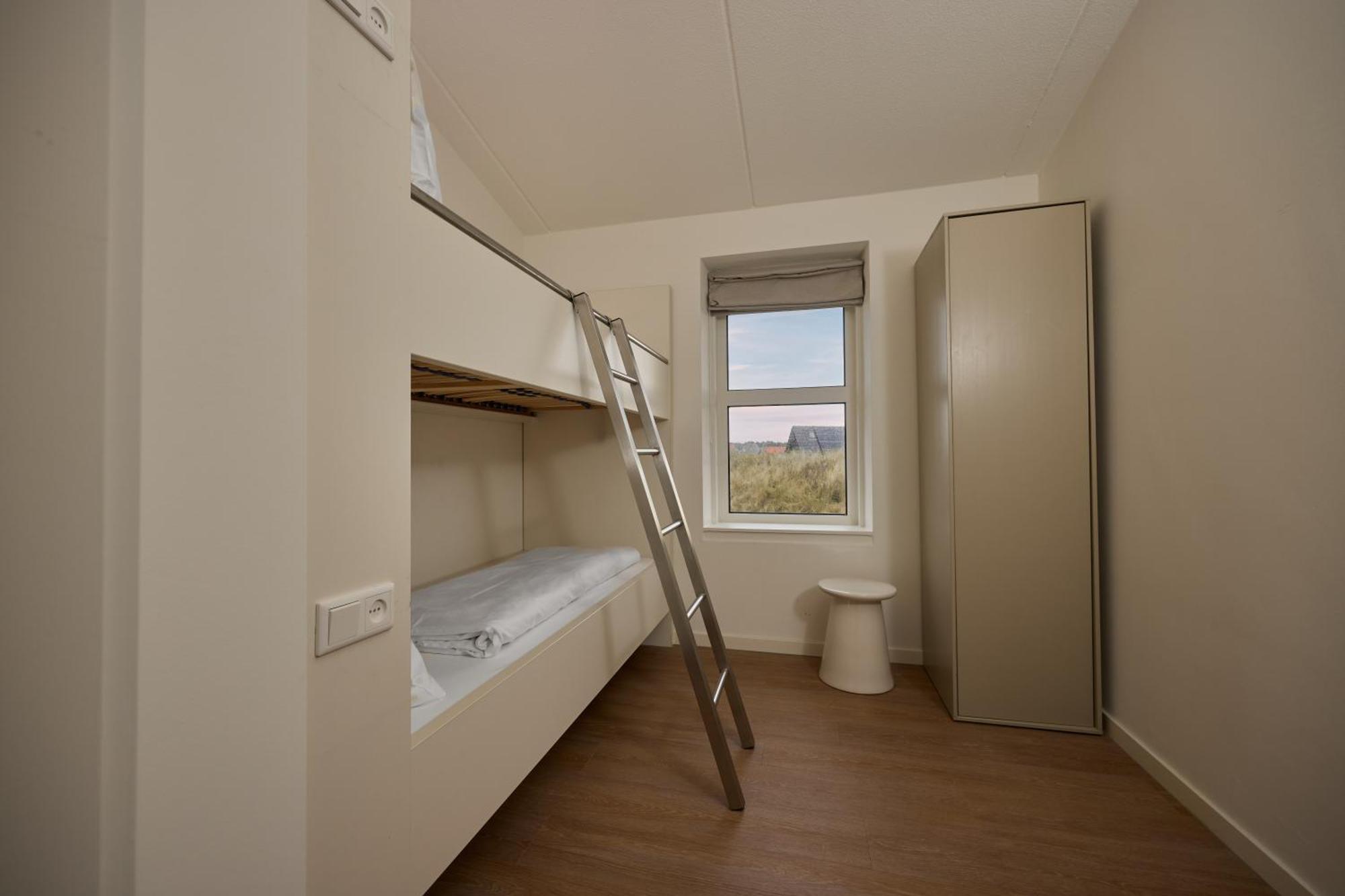 Westcord Strandhotel Seeduyn Vlieland Exteriör bild